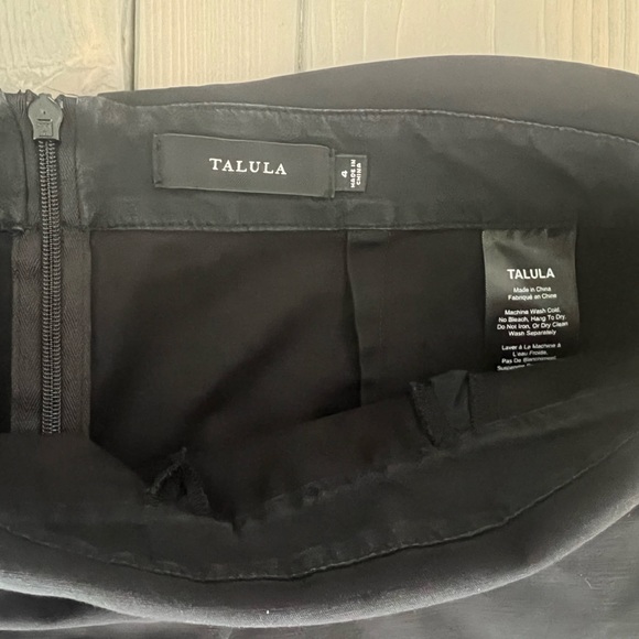 Aritiza Talula Skort - Picture 3 of 3